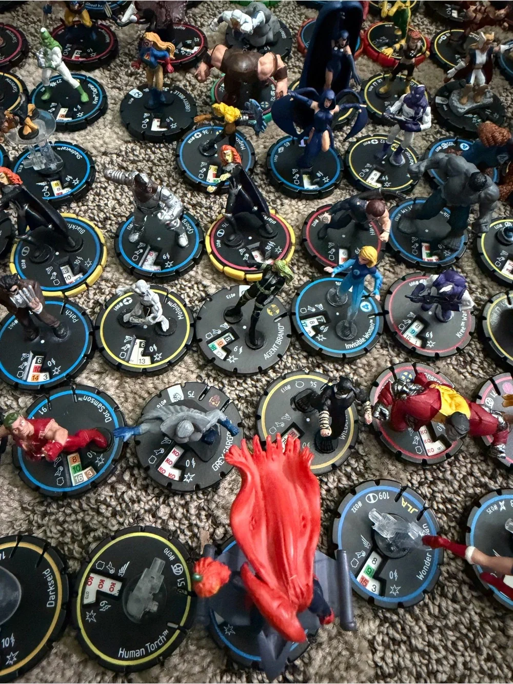 Wizkids Games Heroclix Lot DC Marvel Batman Game Toy Collection Figure Hero Clix